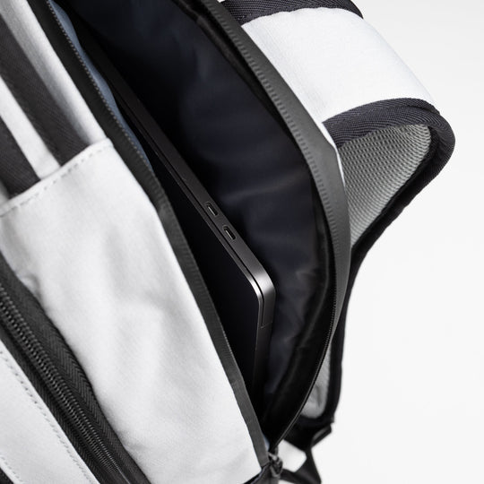 Indiana A2 Backpack - Moon Gray